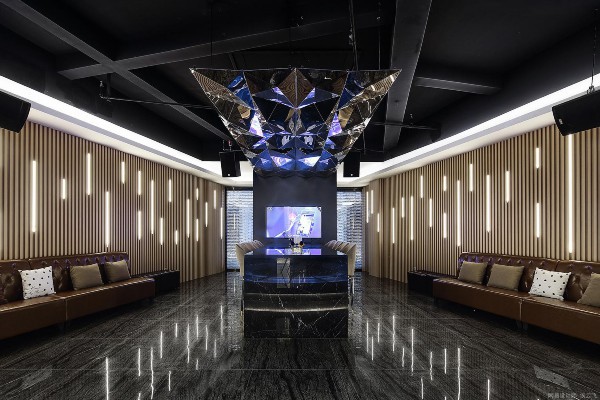 成华区桑拿中心，享受高端休闲体验(成华区按摩的地方有哪些)