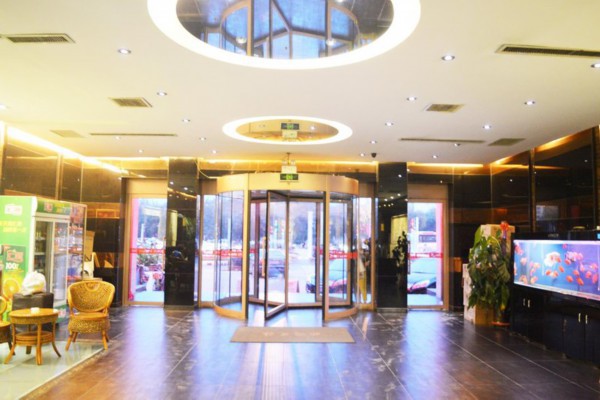 成都慢生活：茶香戏韵，美食养生一网打尽(不错过成都的茶香)